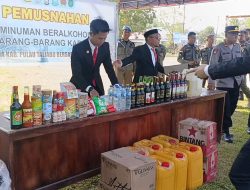 6.008 Botol Miras Dimusnahkan pada HUT ke-13 Kabupaten Pulau Taliabu