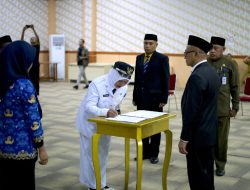 Lantik Sejumlah Pejabat, Sekda Morotai Minta Tingkatkan Layanan Publik