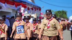 Sambut Hardiknas, Ratusan Pelajar Meriahkan Lomba Gerak Jalan di Morotai