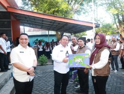 Sekda Ternate Apresiasi Kinerja BP2RD, ASN Berprestasi Diguyur Hadiah