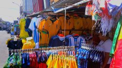 Jersey Argentina dan Brasil Paling Laris di Ternate, Pedagang: Ada yang Murah