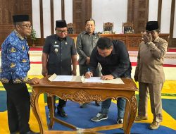 DPRD dan Pemda Taliabu Sepakati Ranperda Pilkades Serentak Jadi Perda