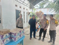 Polres Morotai Bantu Keluarga Korban Tersengat Listrik di Desa Bido